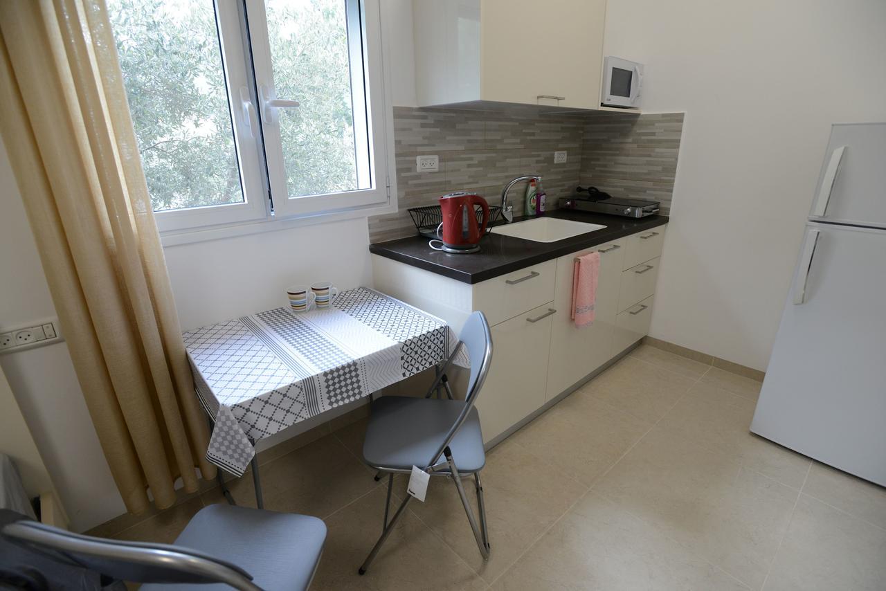Olga Beach Apartment 28 Haifa Eksteriør billede